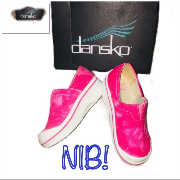 •❌•DANSKO | NIB | PINK TIE DYE Clogs • - Picture 2 of 8